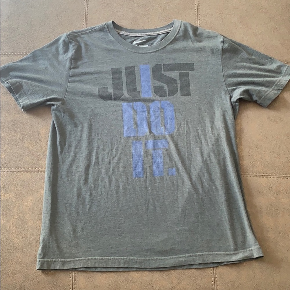 Nike T-shirt Just Do It preowned size large